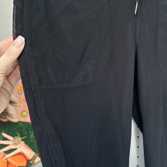 lululemon athletica Black Track Pants mesh - Picture 10 of 13